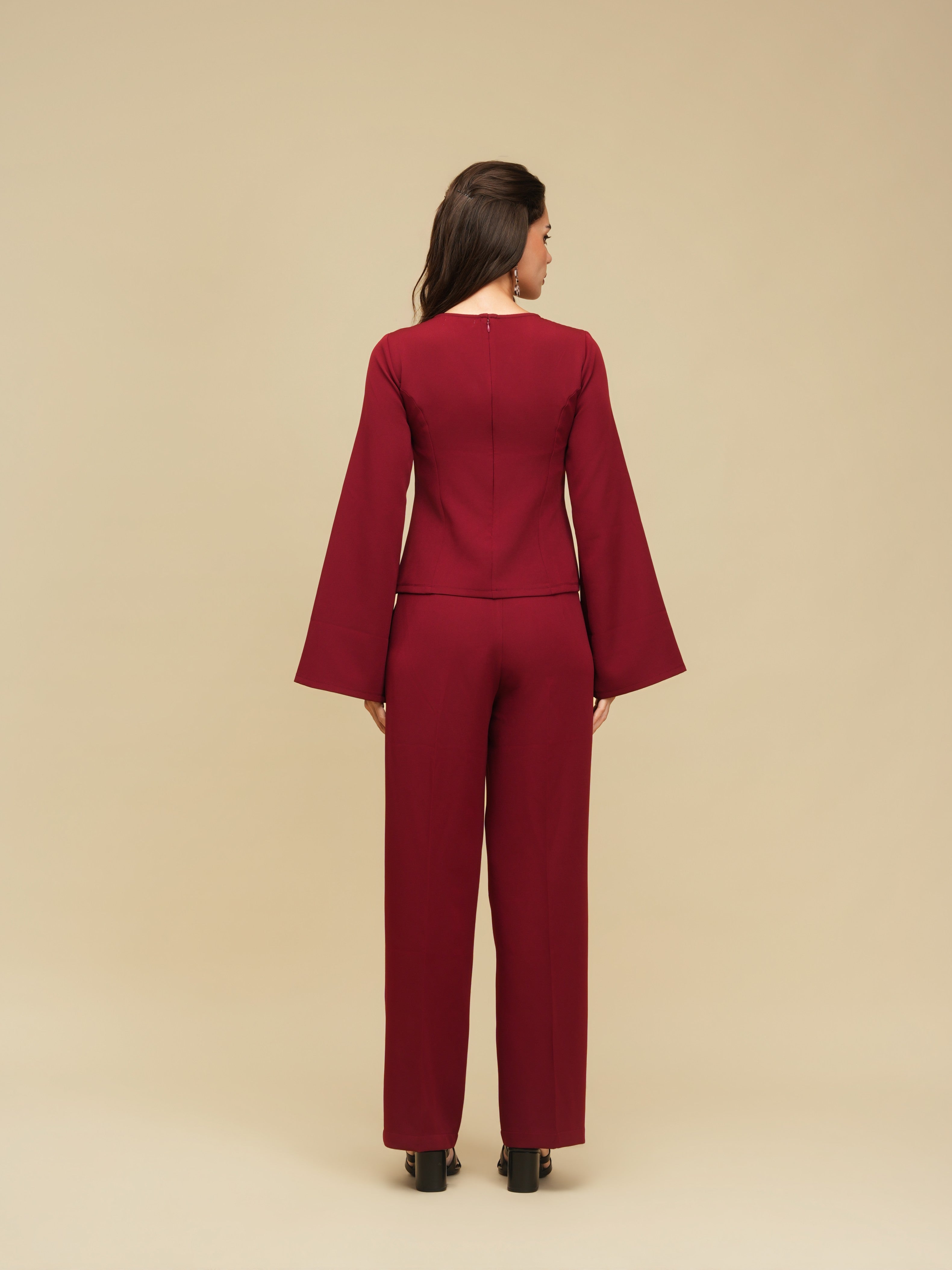 The Straight Fit Sleek Pants – Maroon