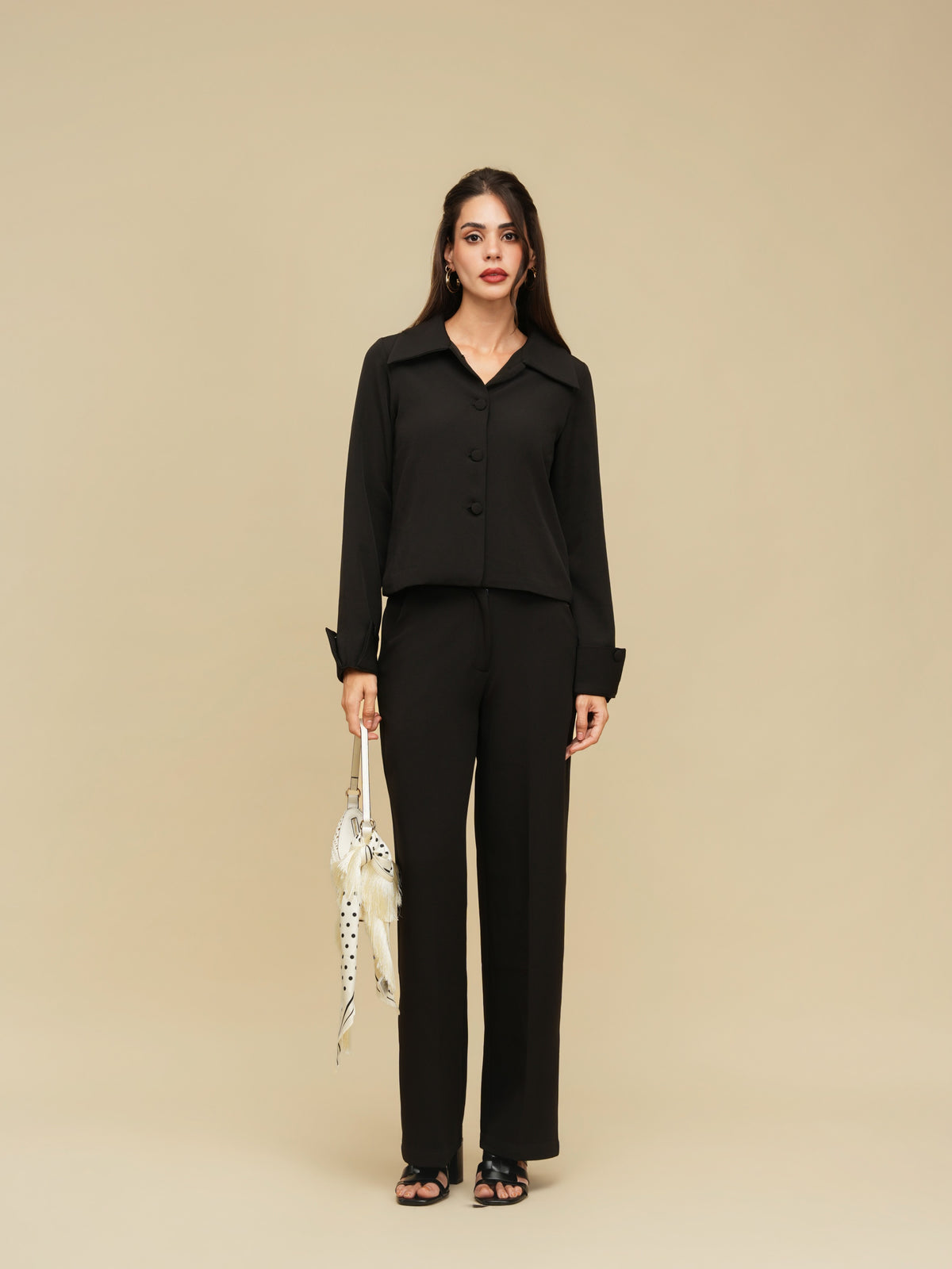 The Effortless Shacket – Black